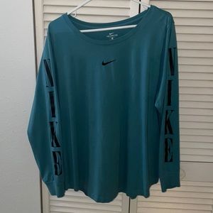 Nike long sleeve
